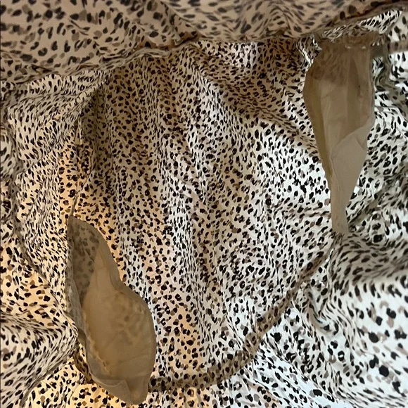 Who What Wear Lightweight Cotton Leopard Print Tiered Dress w/ Pockets - Picture 7 of 8